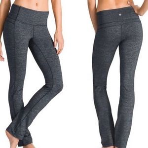 Athleta Straight Leg Leggings
